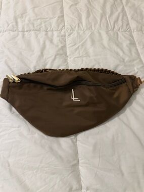 Chocolate Brown Quilted-Trim Women’s Fannypack!!